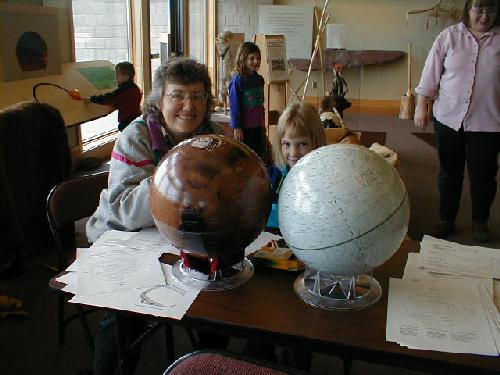 Finding landmarks on the Mars and Moon globes